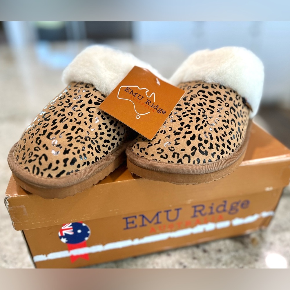 NEW Emu Ridge Australia Slippers Women's (Leopard Print)